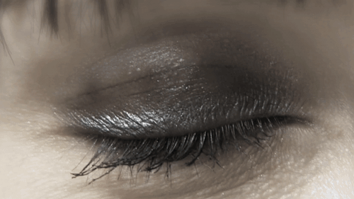 5739a3ec mewb eye zoom
