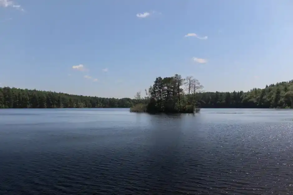 Water quality in Metrowest Massachusetts towns: What homeowners need to know 1 Island in Water Reservoir